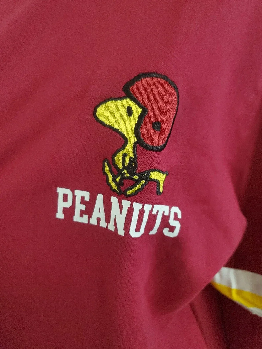 Peanuts Snoopy & Woodstock  established 1950 #50 dark red sweatshirt size L NEW